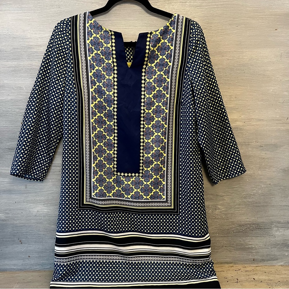 The Limited Morrocan Print Satin Like Feel Shift Dress Medium‎ Like New